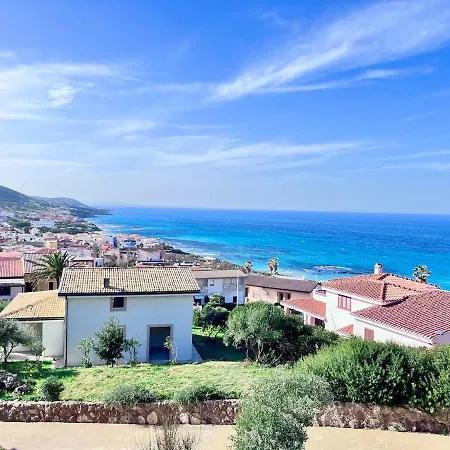 Con Vista A 300m Dal Mare