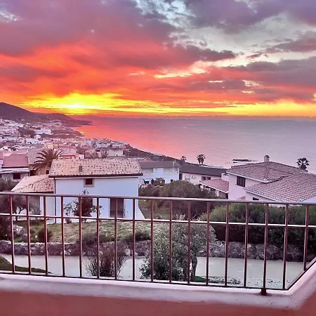 Con Vista A 300m Dal Mare Apartment