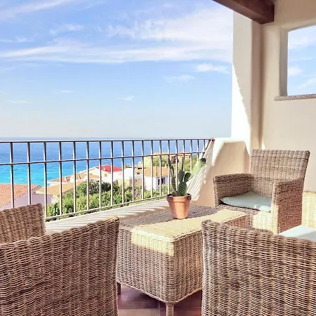 Con Vista A 300m Dal Mare Apartment *
