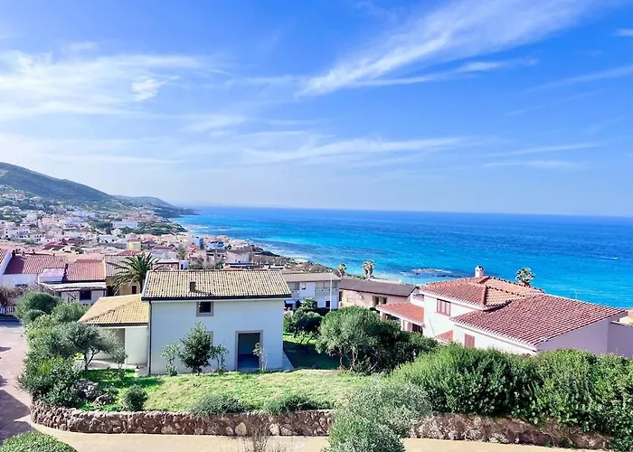 Con Vista A 300m Dal Mare